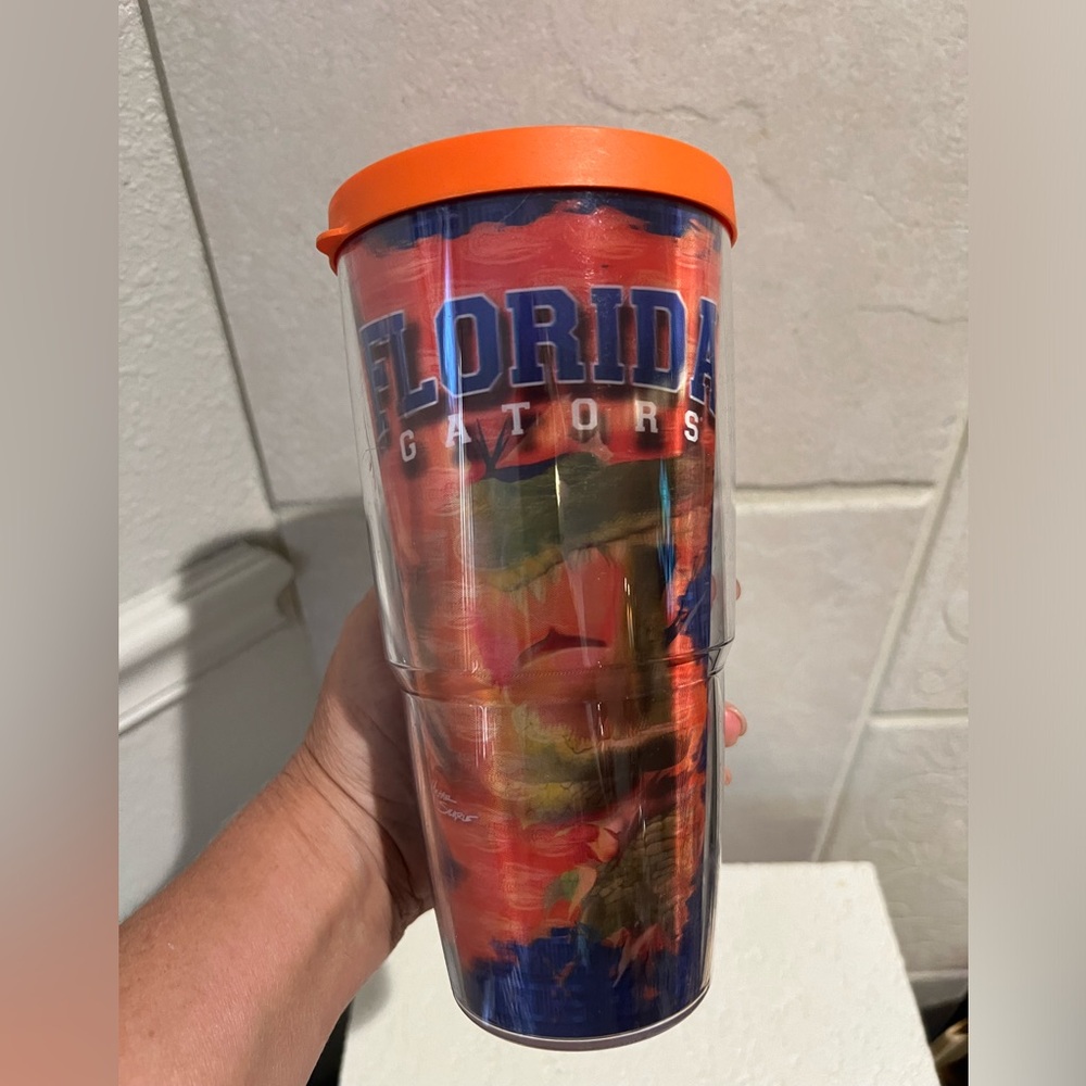 Unique 3D UF Gators Tervis Tumbler 24 oz & NEW notepad